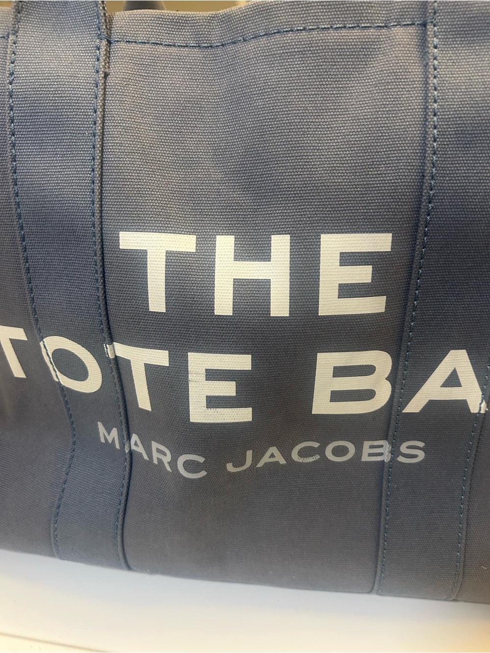Marc Jacobs Tote Bag - Picture 2 of 5